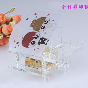 水晶钢琴