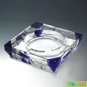 水晶烟灰缸