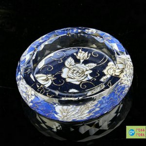 水晶烟灰缸